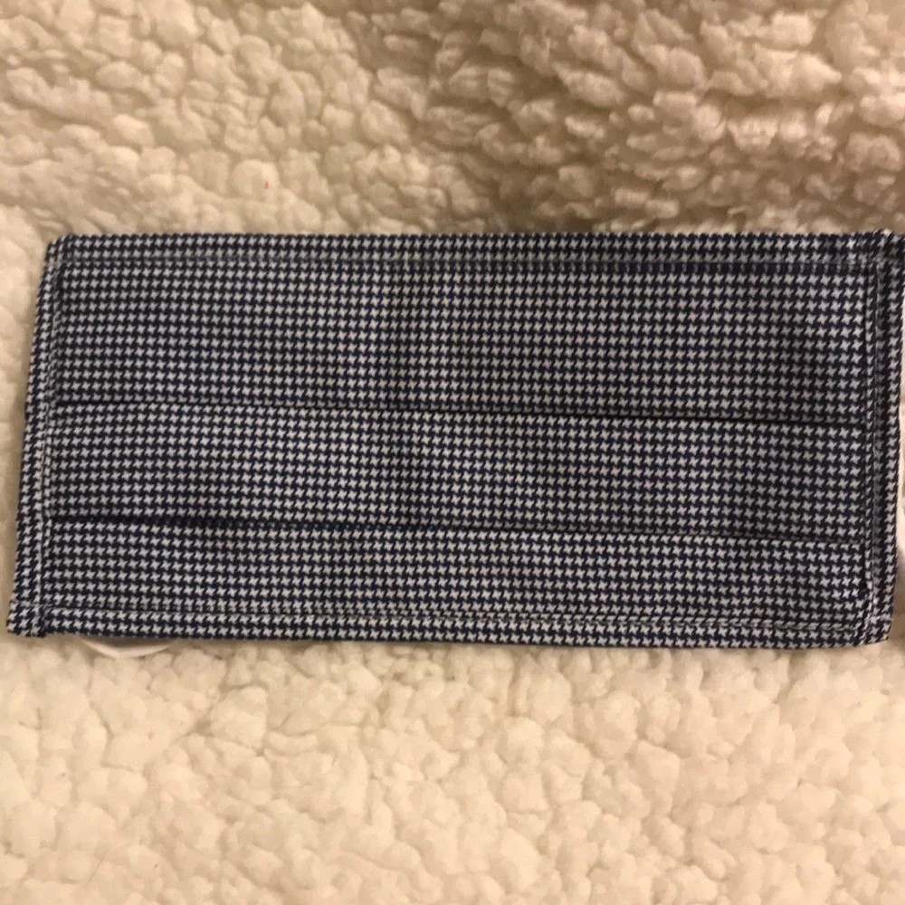 6/$20 New set/4 face masks